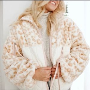 NWOT UGG Marlene Leopard Print Faux Fur Quilted Pink Cream Jacket